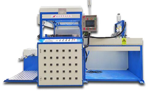 20430145708.jpg 正負(fù)壓多工位熱成形機(jī)的加工過(guò)程